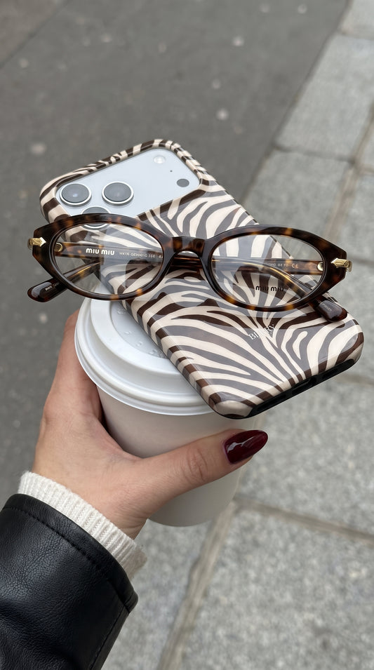 Funda para iPhone con diseño elegante color: marrón – Cocoa
