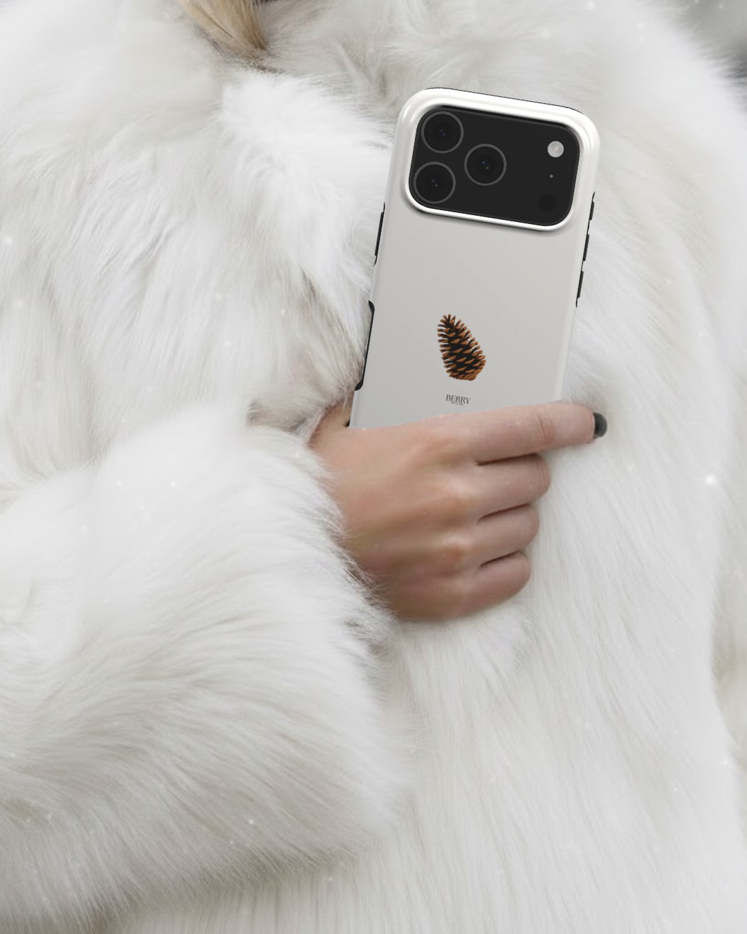 Custodia per iPhone con design decorativo – Lil' Pine Cone